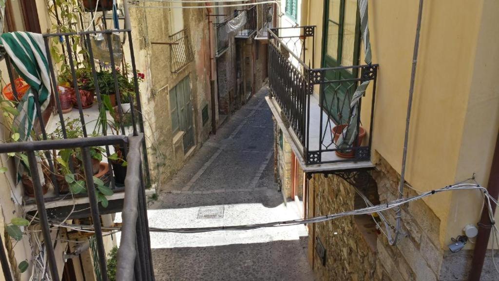 B&B Madema Cefalù Eksteriør bilde
